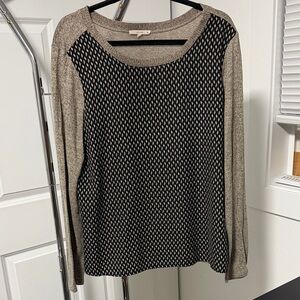 Le Lis Black and Tan Women's Sweater